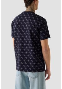 Guess - GUESS Granatowy męski t-shirt w monogram Jacquard 4G Knit, Rozmiar XXL. Okazja: na co dzień. Kolor: niebieski. Styl: casual #4
