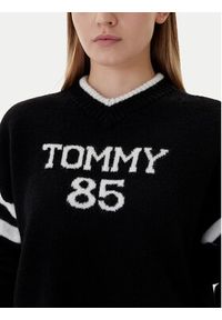 Tommy Jeans Sweter 85 Varsity DW0DW22033 Czarny Regular Fit. Kolor: czarny. Materiał: syntetyk #5