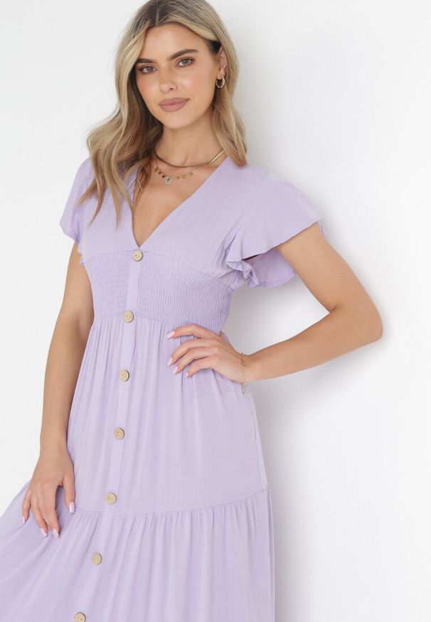 Born2be - Fioletowa Sukienka z Wiskozy Heeny. Okazja: na co dzień, na randkę. Kolor: fioletowy. Materiał: wiskoza. Wzór: aplikacja, gładki. Sezon: lato. Styl: casual. Długość: maxi