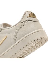 Nike Air Jordan 1 Low MM Legend Light Brown Sneakersy damskie. Okazja: na co dzień. Kolor: beżowy. Materiał: skóra. Szerokość cholewki: normalna. Model: Nike Air Jordan #5