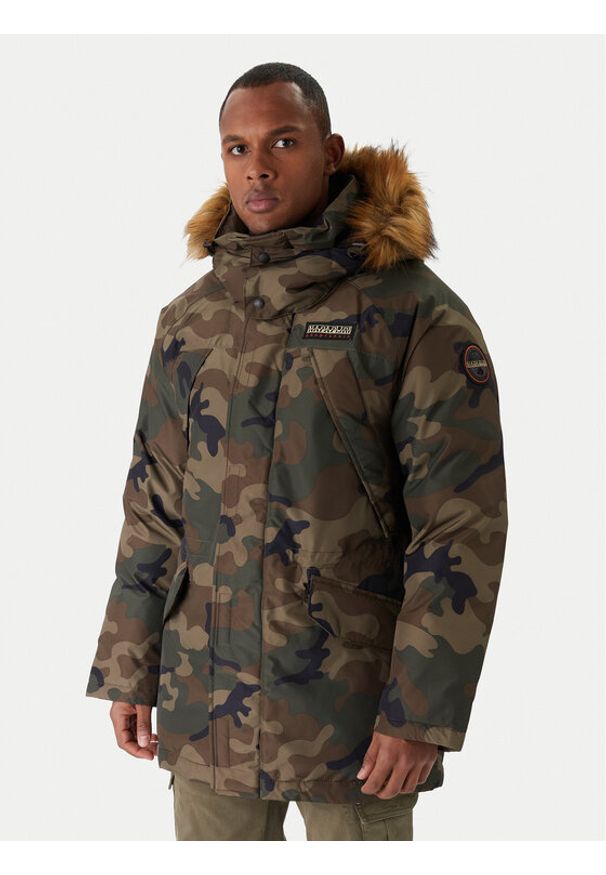 Napapijri Kurtka zimowa Epoch NP0A4GM9 Zielony Regular Fit. Kolor: zielony. Materiał: syntetyk. Sezon: zima