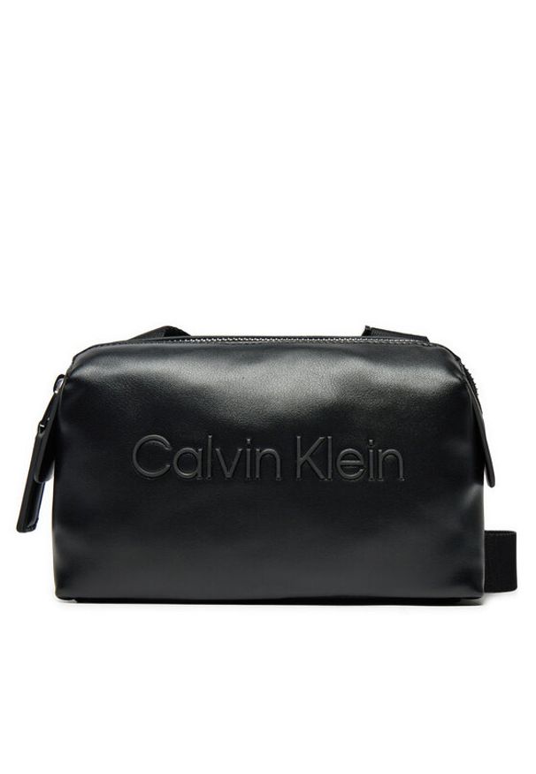 Calvin Klein Saszetka Ck Set Camera K50K512539 Czarny. Kolor: czarny. Materiał: skóra