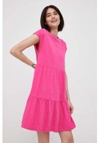 GAP sukienka kolor różowy mini rozkloszowana. Kolor: różowy. Materiał: dzianina. Długość rękawa: krótki rękaw. Długość: mini