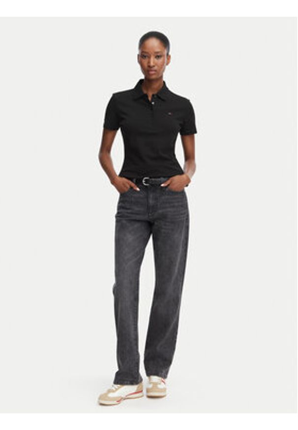 Tommy Jeans Polo Essential DW0DW22820 Czarny Regular Fit. Typ kołnierza: polo. Kolor: czarny. Materiał: bawełna