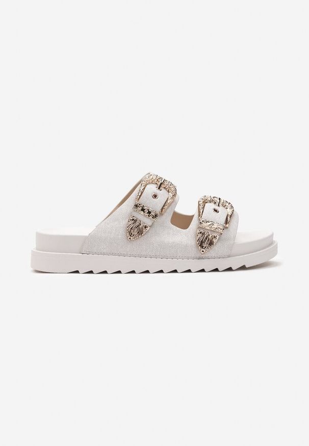 Born2be - Białe Płaskie Klapki z Regulowanymi Ozdobnymi Sprzączkami Lamicia. Kolor: biały. Materiał: jeans, len. Wzór: aplikacja. Styl: klasyczny