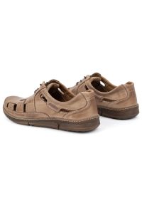 KENT Buty męskie na lato ażurowe 600 brązowe. Okazja: na co dzień. Kolor: brązowy. Materiał: skóra. Wzór: ażurowy. Sezon: lato. Styl: sportowy, casual #9