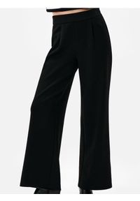 Sinsay - Spodnie wide leg z dzianiny scuba - czarny. Kolor: czarny. Materiał: dzianina #1