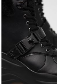 Liu Jo Botki BF1135EX01422222 damskie kolor czarny na koturnie ocieplone. Nosek buta: okrągły. Kolor: czarny. Materiał: guma. Obcas: na koturnie #3