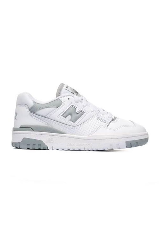 Buty do chodzenia damskie New Balance 550. Kolor: wielokolorowy. Materiał: skóra, materiał. Szerokość cholewki: normalna. Sport: turystyka piesza