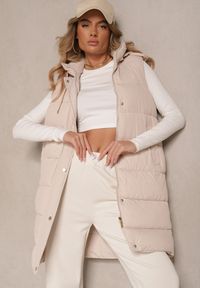 Renee - Jasnobeżowa Kamizelka Pikowana z Kapturem Ozdobiona Sznurkami Eleandra. Okazja: na co dzień. Typ kołnierza: kaptur. Kolor: beżowy. Materiał: jeans. Wzór: aplikacja. Styl: klasyczny, elegancki, casual