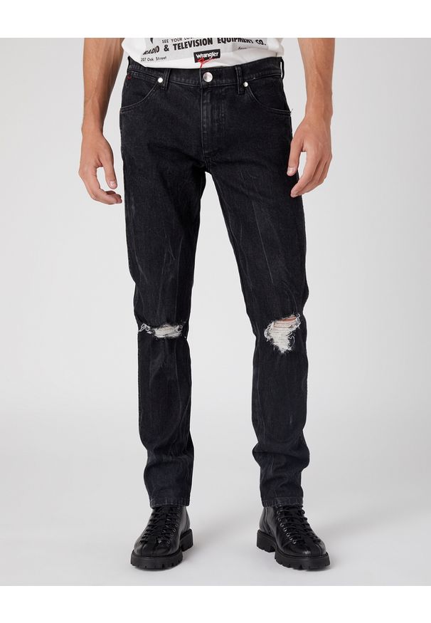 Wrangler - WRANGLER LARSTON MĘSKIE SPODNIE JEANSOWE JEANS BASS BLACK W18S3018O