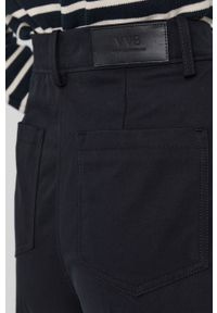 Victoria Victoria Beckham Spodnie damskie kolor czarny szerokie high waist. Stan: podwyższony. Kolor: czarny. Materiał: tkanina #4