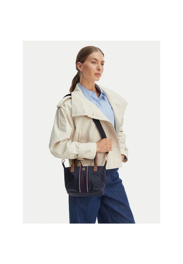 TOMMY HILFIGER - Torebka Tommy Hilfiger. Kolor: niebieski