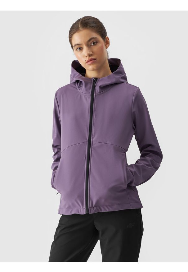 4f - 4F Kurtka softshell wiatroodporna membrana 5000 damska - fioletowa L. Typ kołnierza: kołnierzyk stójkowy, kaptur. Kolor: fioletowy. Materiał: softshell. Technologia: Windstopper. Sezon: zima. Sport: wspinaczka