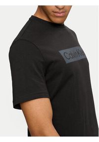 Calvin Klein T-Shirt Striped Logo K10K113590 Czarny Regular Fit. Kolor: czarny. Materiał: bawełna