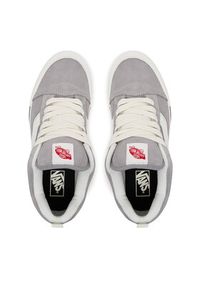 Vans Tenisówki Knu Skool VN000CS0KAQ1 Szary. Kolor: szary. Materiał: skóra, zamsz