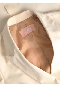 JJXX Sukienka codzienna Mary 12224846 Écru Regular Fit. Okazja: na co dzień. Kolor: beżowy. Materiał: syntetyk. Typ sukienki: proste. Styl: casual