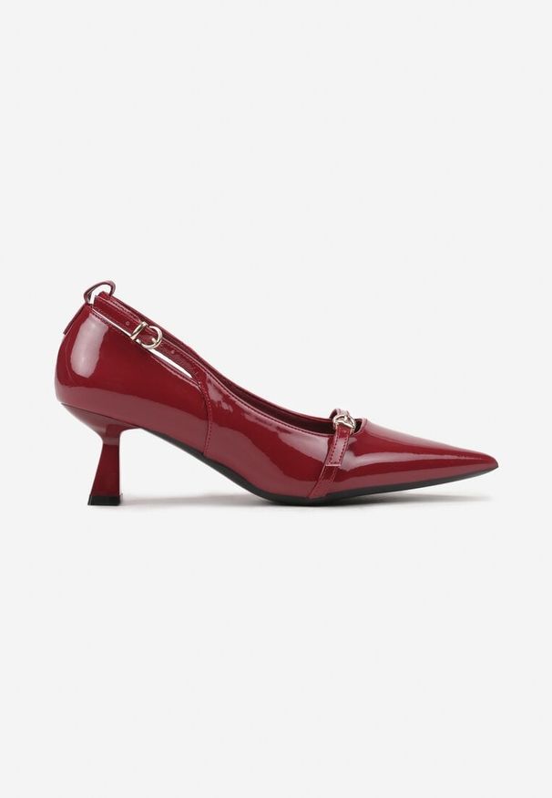 Born2be - Bordowe Eleganckie Czółenka na Obcasie Typu Kaczuszka z Klamerkami i Wycięciami Anarinne. Okazja: na spotkanie biznesowe, do pracy. Nosek buta: szpiczasty. Kolor: czerwony. Obcas: na obcasie. Styl: elegancki. Wysokość obcasa: średni