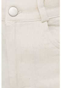 Answear Lab szorty bawełniane damskie kolor beżowy gładkie high waist. Stan: podwyższony. Kolor: beżowy. Materiał: bawełna. Wzór: gładki. Styl: wakacyjny #4