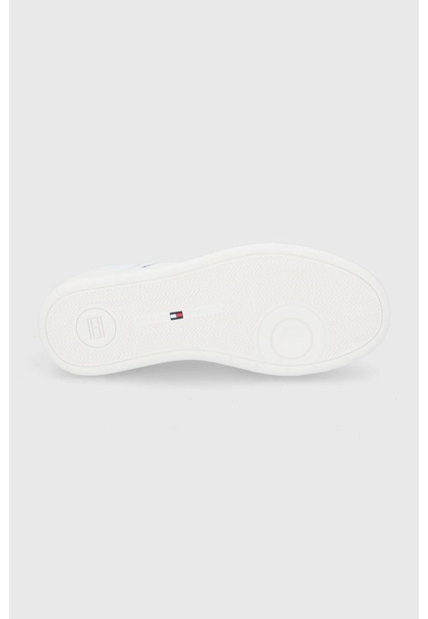 TOMMY HILFIGER - Tommy Hilfiger - Buty skórzane. Nosek buta: okrągły. Zapięcie: sznurówki. Kolor: beżowy. Materiał: skóra