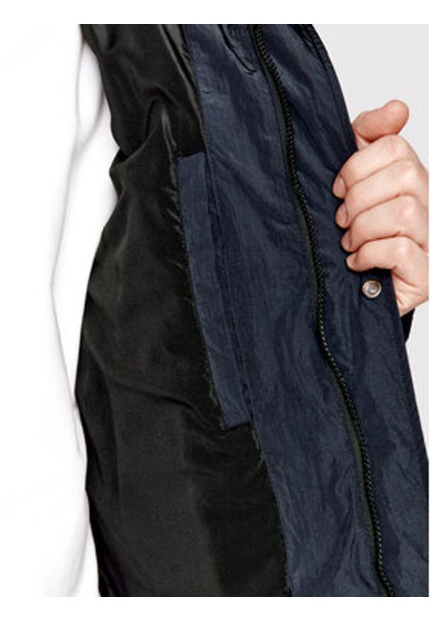 Sprandi Kurtka zimowa SP22-KUM522 Czarny Regular Fit. Kolor: czarny. Materiał: syntetyk. Sezon: zima