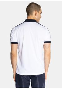 SERGIO TACCHINI - Koszulka męska Polo biała Sergio Tacchini Nabo WHT/BLU. Okazja: na co dzień, na spotkanie biznesowe. Typ kołnierza: polo. Kolor: biały. Materiał: dresówka. Styl: biznesowy, casual, młodzieżowy #3