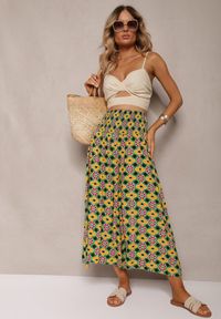 Renee - Żółto-Zielone Szerokie Spodnie Culottes z Bawełnianej Tkaniny w Mozaikowy Wzór Miratte. Stan: podwyższony. Kolor: żółty. Materiał: bawełna, tkanina. Wzór: aplikacja. Styl: elegancki