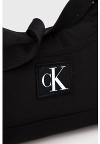 Calvin Klein Jeans torebka kolor czarny. Kolor: czarny. Rodzaj torebki: na ramię #3