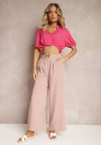 Renee - Jasnoróżowe Spodnie z Szerokimi Nogawkami w Stylu Palazzo High Waist z Gumką w Pasie z Ozdobnym Elementem Ellsiana. Okazja: na co dzień. Stan: podwyższony. Kolor: różowy. Materiał: bawełna. Styl: elegancki, casual #3