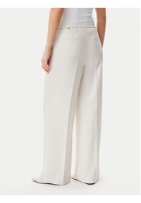 Calvin Klein Spodnie materiałowe Travel Twill K20K208214 Szary Wide Leg. Kolor: szary. Materiał: syntetyk