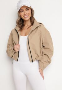 Born2be - Ciemnobeżowa Kurtka Wiatrówka o Kroju Oversize Natilessa. Okazja: na spacer, na co dzień. Kolor: beżowy. Materiał: jeans. Długość rękawa: długi rękaw. Długość: długie. Sezon: wiosna. Styl: casual #6