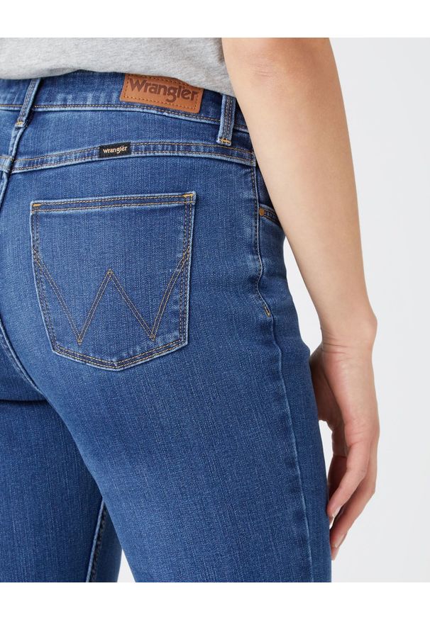 Wrangler - WRANGLER BOOTCUT DAMSKIE SPODNIE JEANSOWE HUDSON W20BB940T 112141239