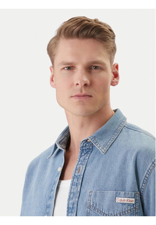 Calvin Klein Jeans Koszula jeansowa Essential LV04RE710G Niebieski Regular Fit. Kolor: niebieski. Materiał: bawełna
