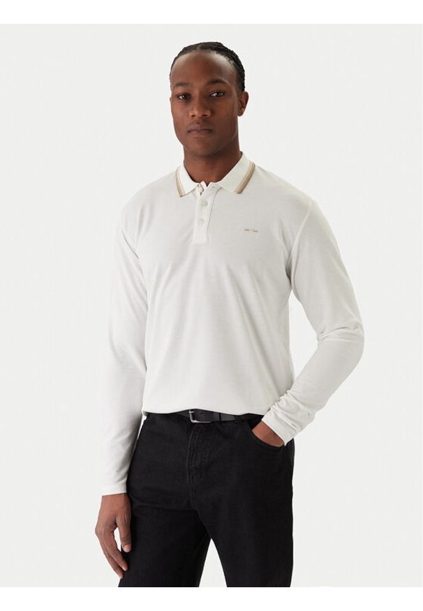 Jack & Jones Polo Blualves 12287520 Biały Regular Fit. Typ kołnierza: polo. Kolor: biały. Materiał: bawełna