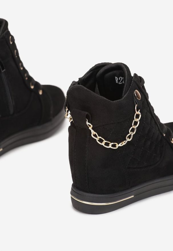 Renee - Czarne Sneakersy na Ukrytym Koturnie z Łańcuchem Viree. Okazja: na co dzień. Kolor: czarny. Materiał: jeans. Szerokość cholewki: normalna. Obcas: na koturnie