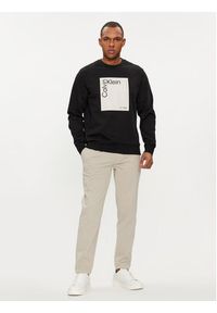 Calvin Klein Bluza Square Logo K10K112440 Czarny Regular Fit. Kolor: czarny. Materiał: bawełna