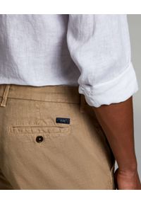 FAY - Beżowe spodnie typu chino. Kolor: beżowy. Materiał: materiał #3