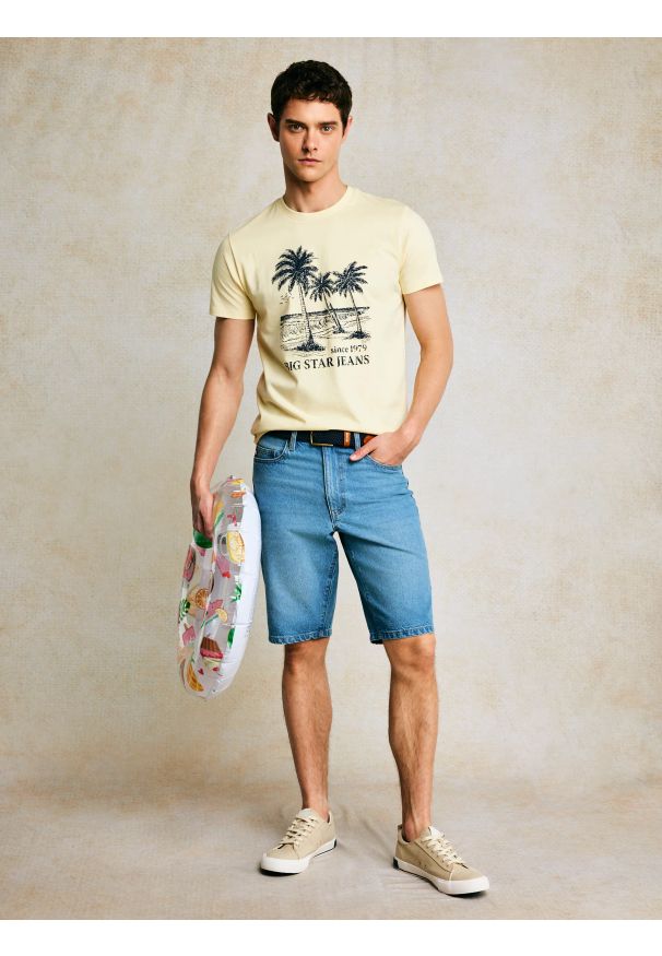 Big-Star - szorty męskie jeansowe niebieskie colter 310. Stan: podwyższony. Kolor: niebieski. Materiał: jeans. Długość: krótkie. Sezon: lato. Styl: wakacyjny, klasyczny, vintage
