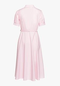 Born2be - Różowa Sukienka z Koronką i Ozdobnym Paskiem oraz Kołnierzykiem Gavridia. Okazja: na co dzień, do pracy. Kolor: różowy. Materiał: koronka. Długość rękawa: krótki rękaw. Wzór: koronka. Typ sukienki: proste. Styl: casual, elegancki, klasyczny, wizytowy #3