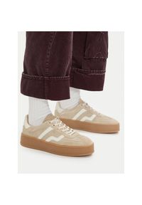 GANT - Sneakersy Gant. Kolor: beżowy #1