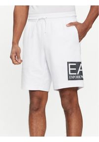 EA7 Emporio Armani Szorty sportowe 3DPS63 PJ05Z 1100 Biały Regular Fit. Kolor: biały. Materiał: bawełna. Styl: sportowy
