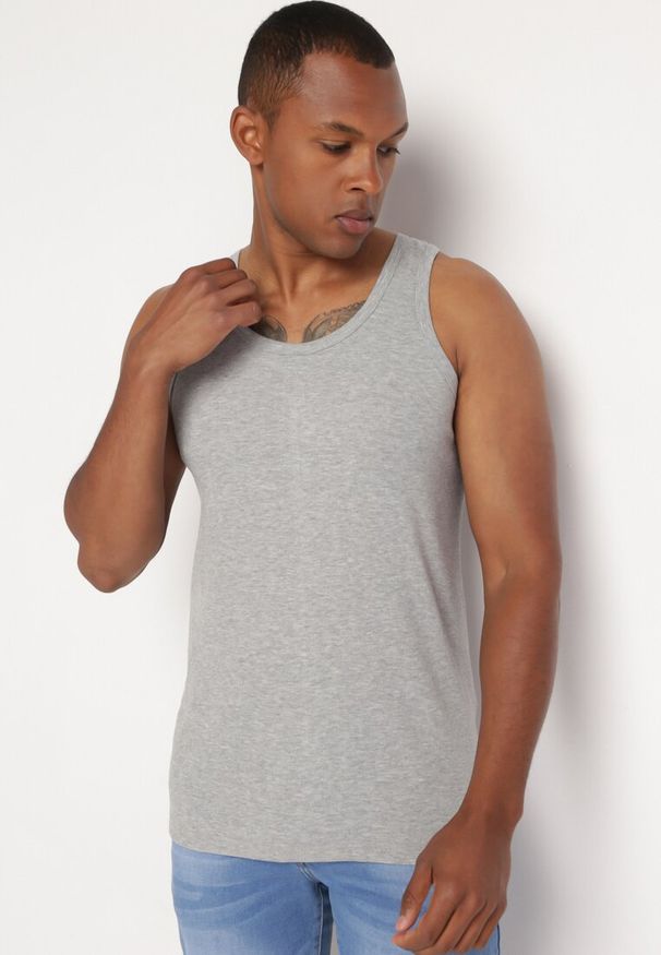 Born2be - Jasnoszara Klasyczna Koszulka Bez Rękawów Tank Top Clecotia. Kolor: szary. Długość rękawa: bez rękawów
