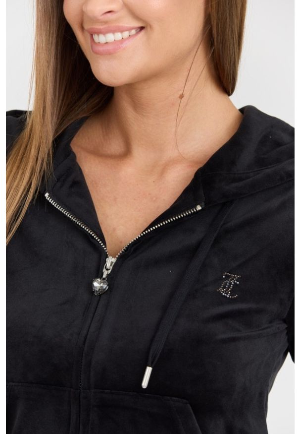 Juicy Couture - JUICY COUTURE Damska czarna bluza Robertson Jewelled Velour Hoodie. Okazja: na co dzień. Kolor: czarny. Materiał: welur. Styl: elegancki, casual