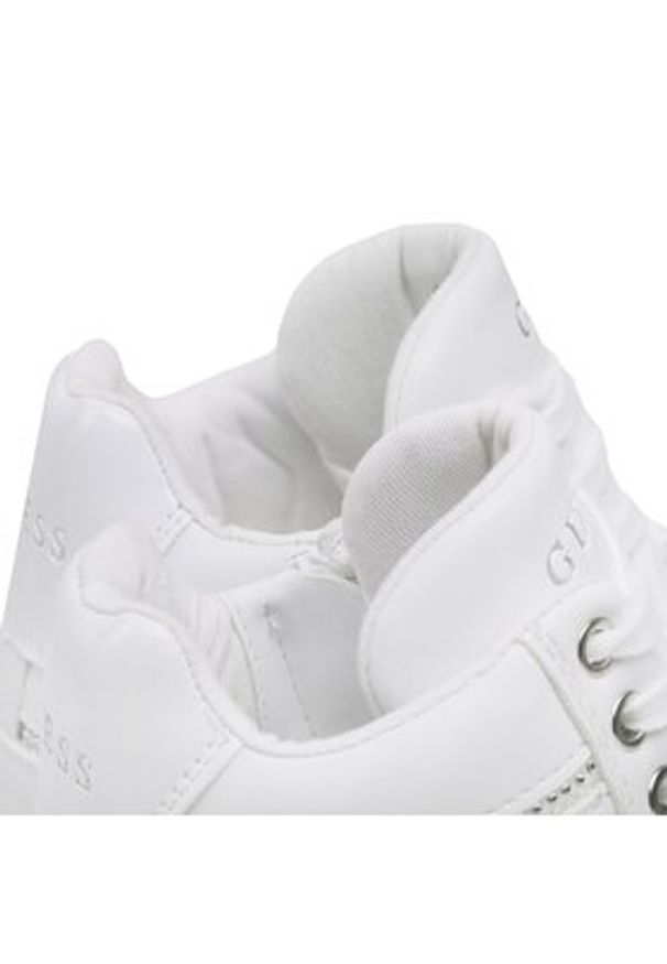 Guess Sneakersy Giala FL5ALA ELE12 Biały. Kolor: biały. Materiał: skóra
