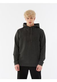 outhorn - Bluza nierozpinana z kapturem męska. Typ kołnierza: kaptur. Materiał: dzianina, bawełna, poliester, dresówka. Wzór: nadruk #1