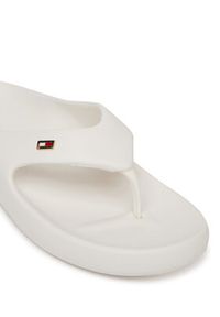 TOMMY HILFIGER - Tommy Hilfiger Japonki Th Comfort Beach Sandal FW0FW08522 Biały. Kolor: biały. Materiał: syntetyk #3