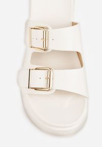 Born2be - Białe Klapki na Grubej Podeszwie z Dwoma Klamrami Xenienne. Okazja: na co dzień. Kolor: biały. Materiał: jeans. Wzór: ażurowy. Styl: casual, klasyczny #3