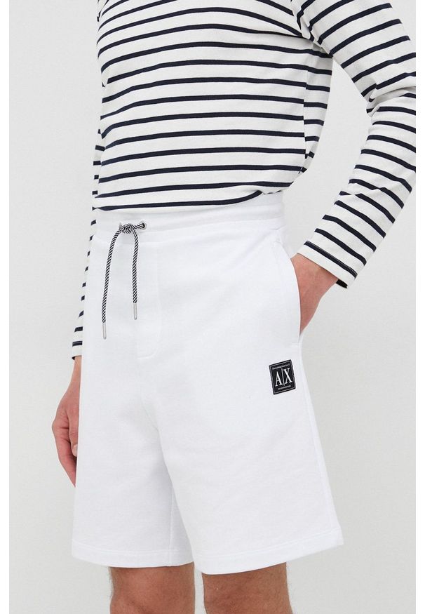 Armani Exchange szorty bawełniane 3LZSAF.ZJFAZ męskie kolor biały. Kolor: biały. Materiał: bawełna
