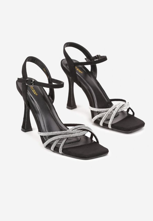 Born2be - Czarne Sandały Vices na Szpilce Ozdobione Cyrkoniami Lirazellea. Zapięcie: sprzączka. Kolor: czarny. Wzór: aplikacja. Obcas: na szpilce. Wysokość obcasa: średni