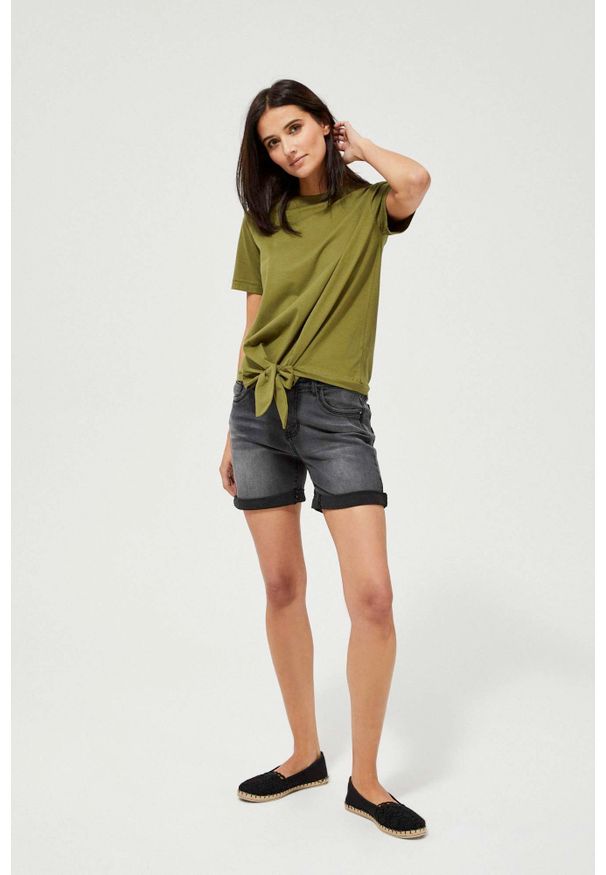 MOODO - Szorty jeansowe. Materiał: jeans. Wzór: gładki